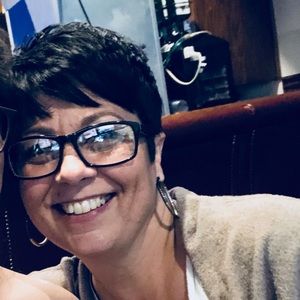 Meet your Posher, Dawn